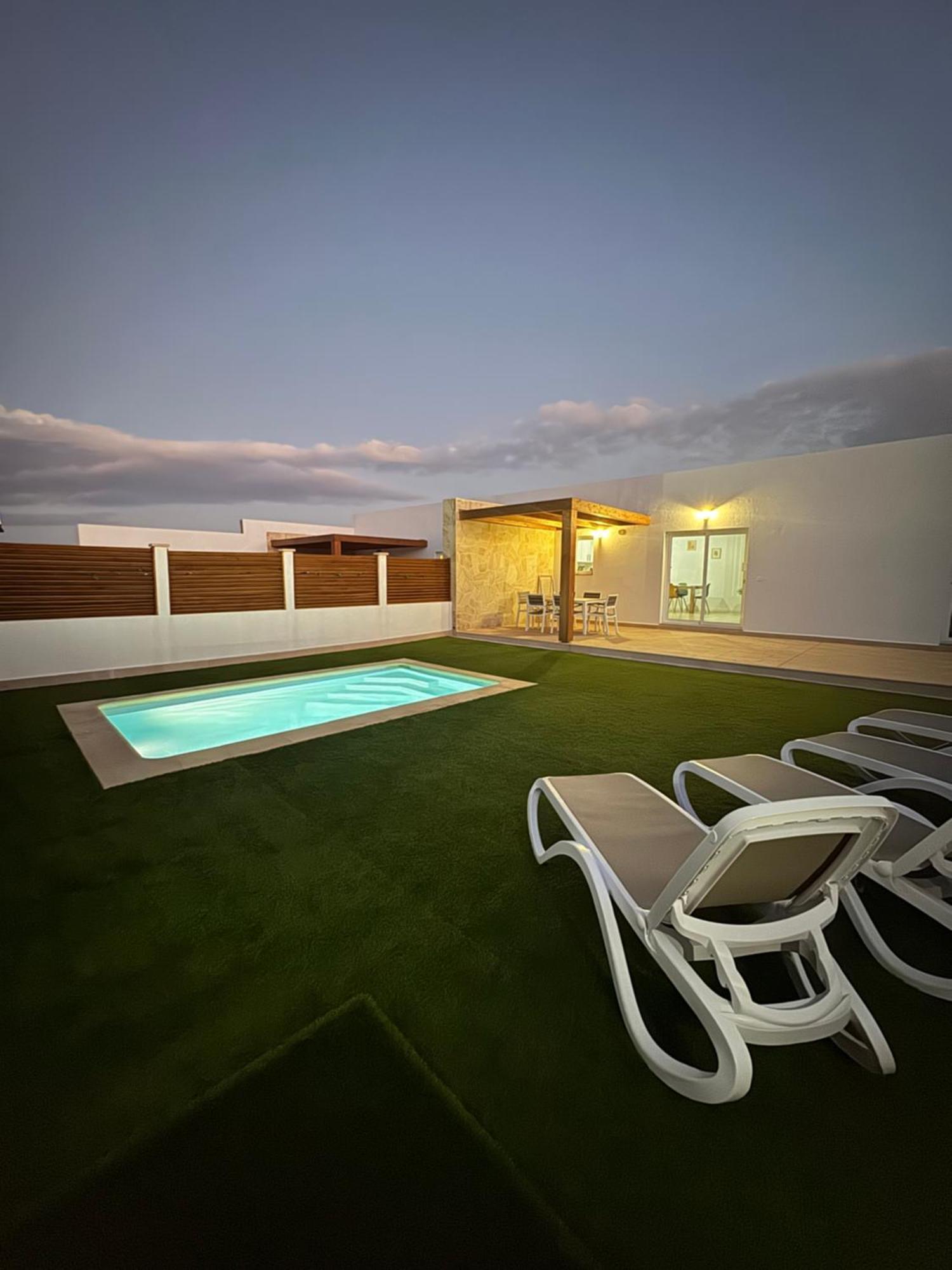 Villas Mirafonso- Piscina Privada A 10 Min De La Ciudad ปูแอร์โต เดล โรซาริโอ ภายนอก รูปภาพ