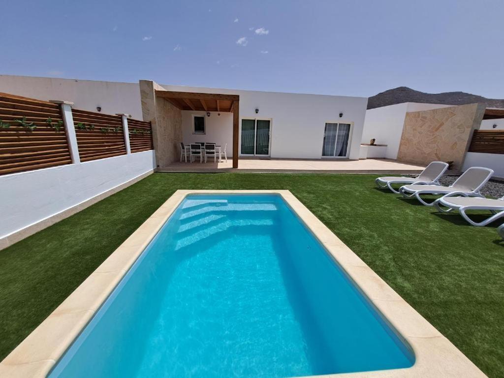 Villas Mirafonso- Piscina Privada A 10 Min De La Ciudad ปูแอร์โต เดล โรซาริโอ ภายนอก รูปภาพ
